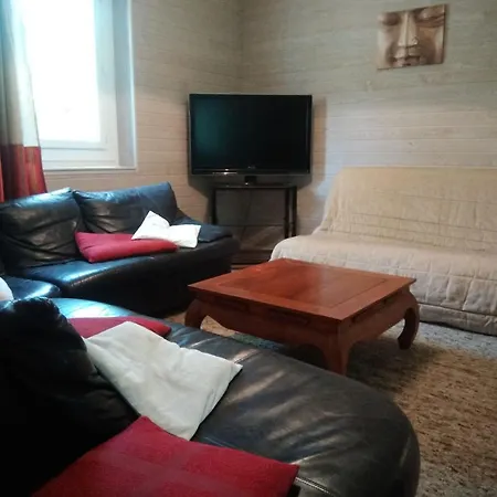 Casa de Férias Gite 5-6 Pers Piscine, Plage 20 Min *